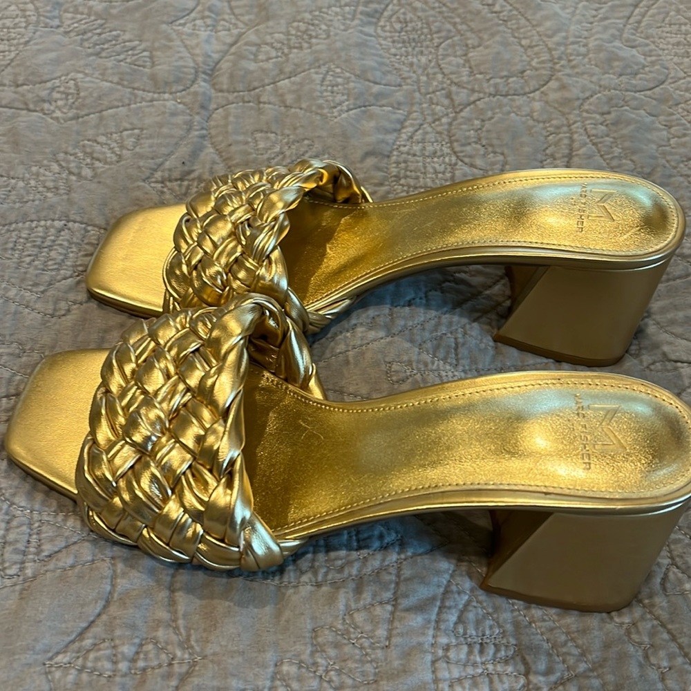 Gold shoes